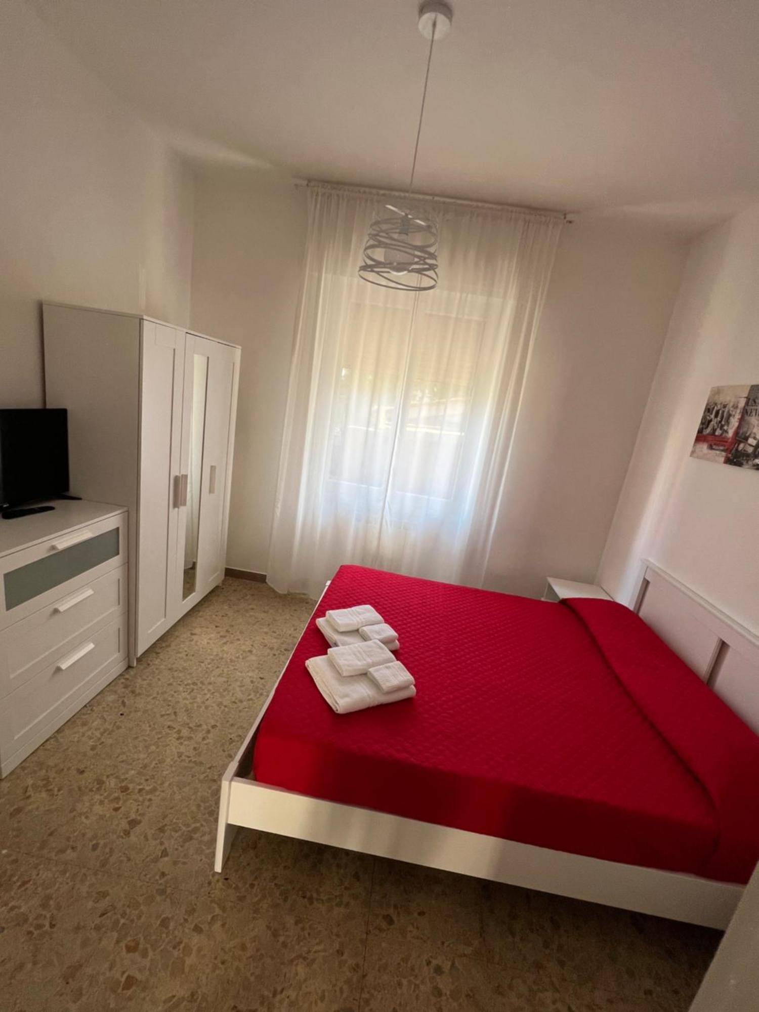 Manubella Appartamento 5 Vani Con Giardino La Spezia Exterior foto